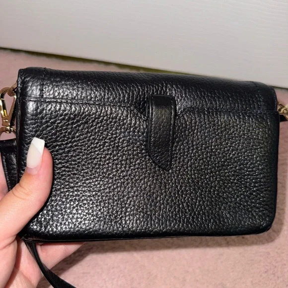 Michael Kors Crossbody Bag in Black - Picture 4 of 5